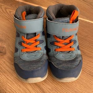 Tsukihoshi hiking boots 10.5 toddler